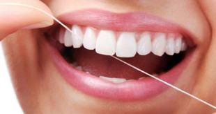 Bạn có biết nên dùng chỉ nha khoa trước hay sau khi đánh răng?