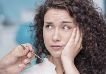 Thông tin cần biết: Nhổ răng có đau không?